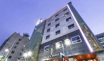Blixx Hotel Suwon Exteriör bild
